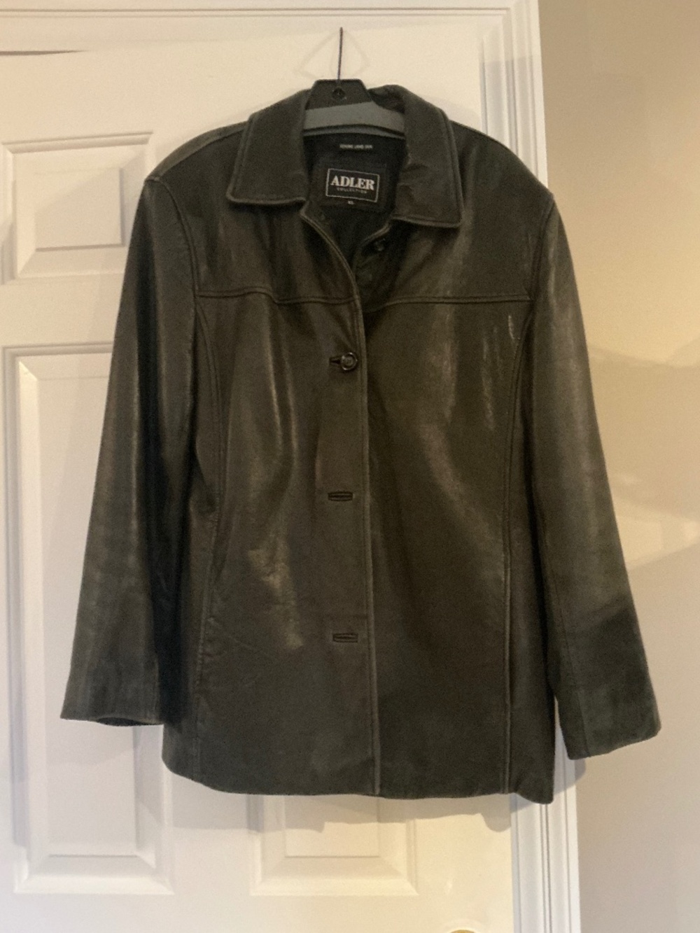 VINTAGE WOMEN’S LAMB SKIN JACKET SIZE XL